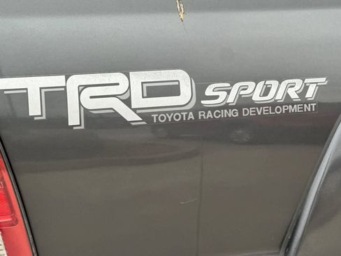 Used 2015 Toyota Tacoma PreRunner RWD image 8