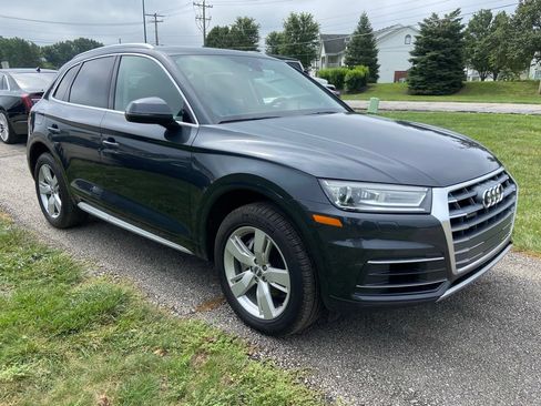 Used 2019 Audi Q5 2.0T Premium w/ Convenience Package AWD/4WD image 7