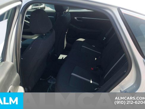 Used 2025 Hyundai Sonata SE image 16