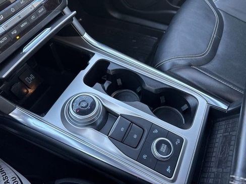 Used 2020 Ford Explorer ST w/ ST Street Pack image 28