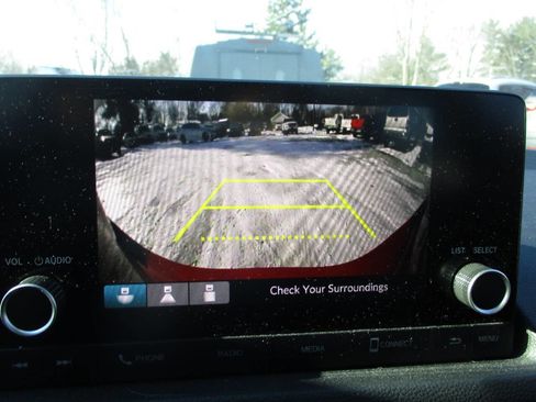 Used 2022 Honda Civic EX image 10