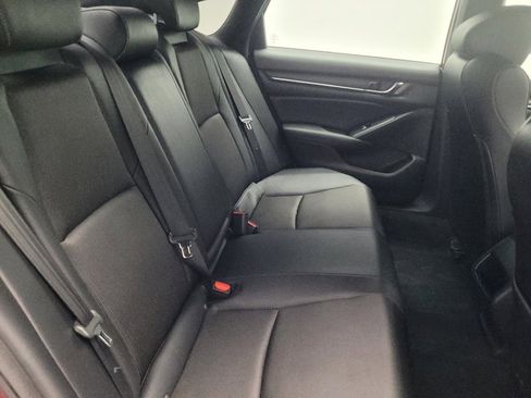 Used 2019 Honda Accord Sport image 19