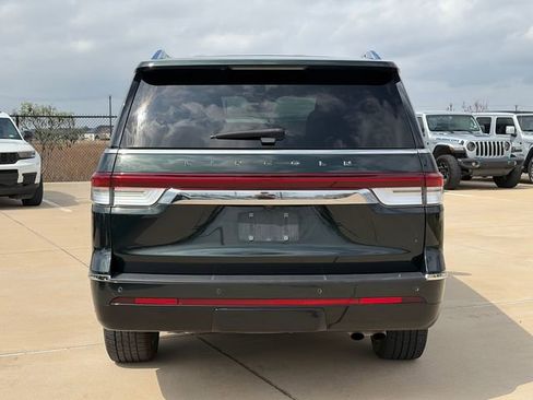 Used 2023 Lincoln Navigator L Black Label image 9
