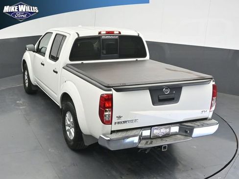 Used 2018 Nissan Frontier SV image 13