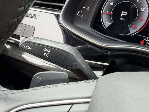 Used 2023 Audi Q7 2.0T Premium w/ Convenience Package AWD/4WD image 30