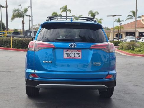 Used 2017 Toyota RAV4 Limited AWD/4WD image 7