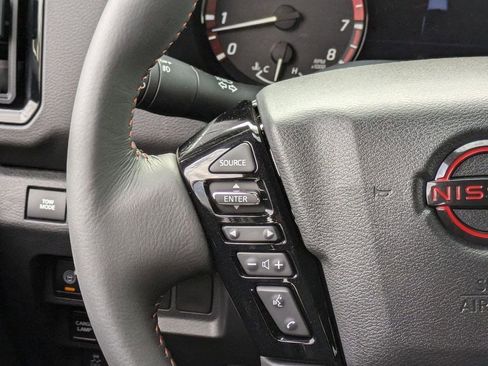 New 2025 Nissan Frontier PRO-4X image 41