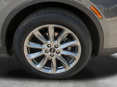 Used 2022 Lincoln Corsair AWD w/ Premium Package image 29