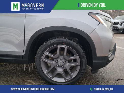 Used 2023 Honda Passport EX-L image 9