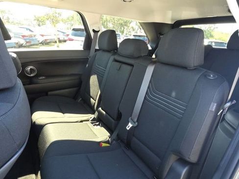 New 2026 Hyundai Palisade SE image 6