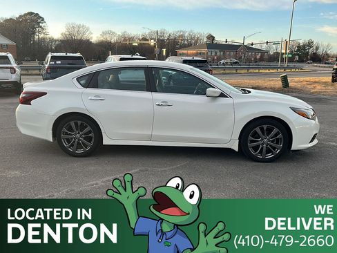 Used 2018 Nissan Altima 2.5 SR w/ SR Special Edition image 4