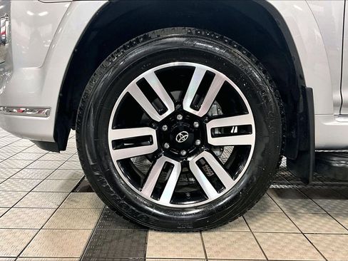 Used 2024 Toyota 4Runner Limited image 9