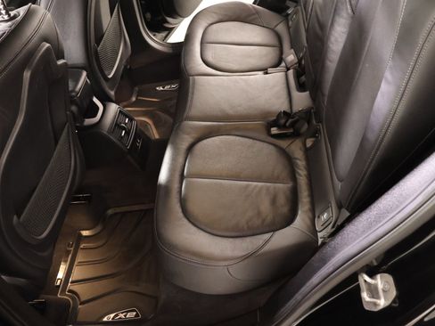 Used 2023 BMW X2 sDrive28i w/ M Sport Package image 12