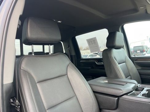 Used 2025 Chevrolet Silverado 2500 LT w/ Z71 Chrome Sport Edition image 59