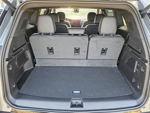 New 2026 GMC Acadia Denali w/ Super Cruise Package image 14