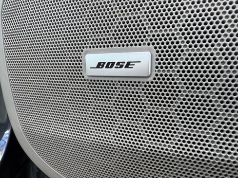 Used 2014 Cadillac XTS Luxury image 12