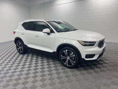 Used 2021 Volvo XC40 T5 Inscription w/ Advanced Package