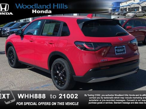 Used 2023 Honda HR-V Sport image 7