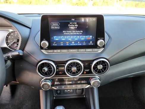 New 2025 Nissan Sentra SR w/ Midnight Edition image 3