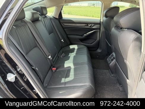Used 2021 Honda Accord EX-L image 32