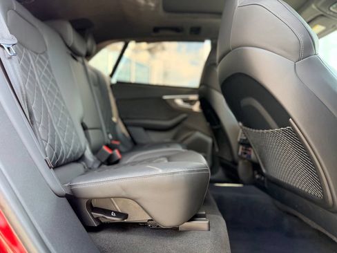 Certified 2023 Audi SQ8 Prestige w/ Prestige Package AWD/4WD image 18