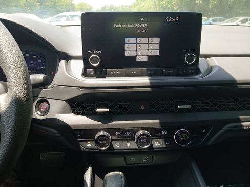 Used 2024 Honda Accord EX image 18