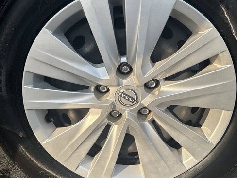 Used 2024 Nissan Sentra S FWD image 23
