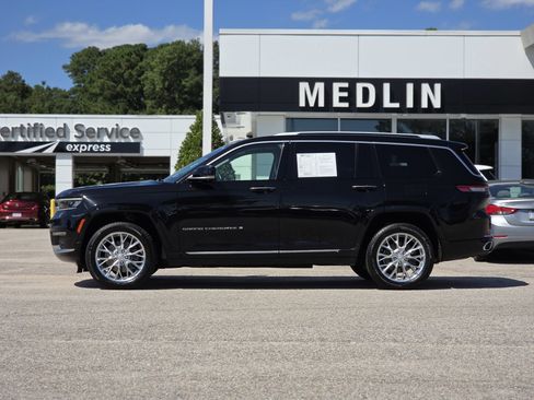 Used 2021 Jeep Grand Cherokee L Summit w/ Luxury Tech Group V image 4