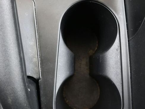 Certified 2025 Hyundai Elantra SE image 35