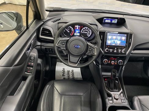 Certified 2023 Subaru Forester Touring AWD/4WD image 37