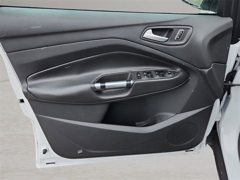 Used 2014 Ford Escape SE w/ Equipment Group 201A image 13