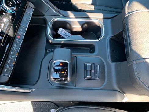 New 2025 GMC Sierra 1500 Denali w/ Denali Reserve Package image 21