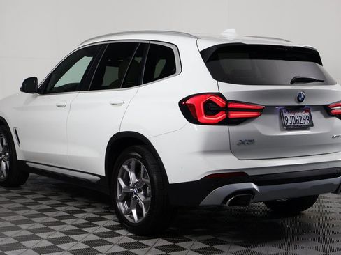 Used 2024 BMW X3 sDrive30i w/ Convenience Package RWD image 6