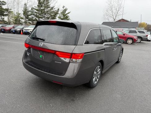 Used 2017 Honda Odyssey Touring image 6