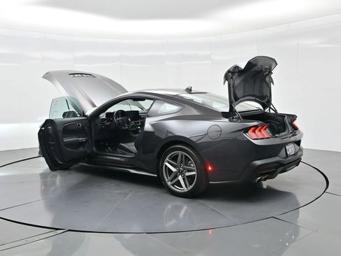 Used 2024 Ford Mustang GT Premium image 40