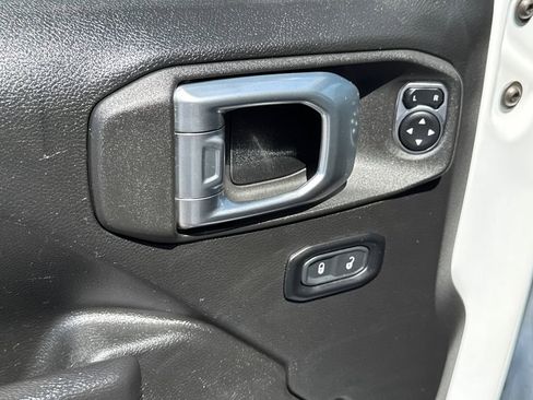 Used 2019 Ford Expedition Limited w/ Equipment Group 301A RWD image 30