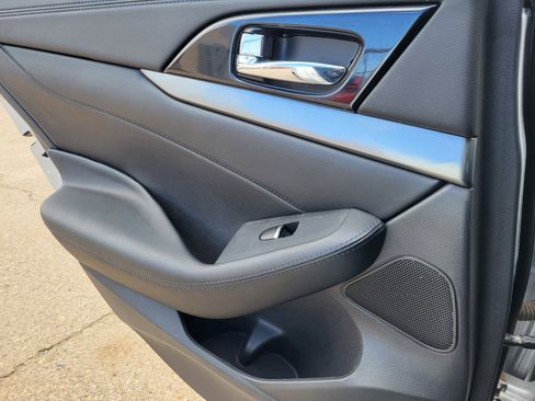 Used 2020 Nissan Maxima 3.5 S w/ Floor Mat Group image 19