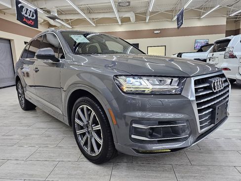 Used 2018 Audi Q7 3.0T Premium Plus w/ Premium Plus Package image 5