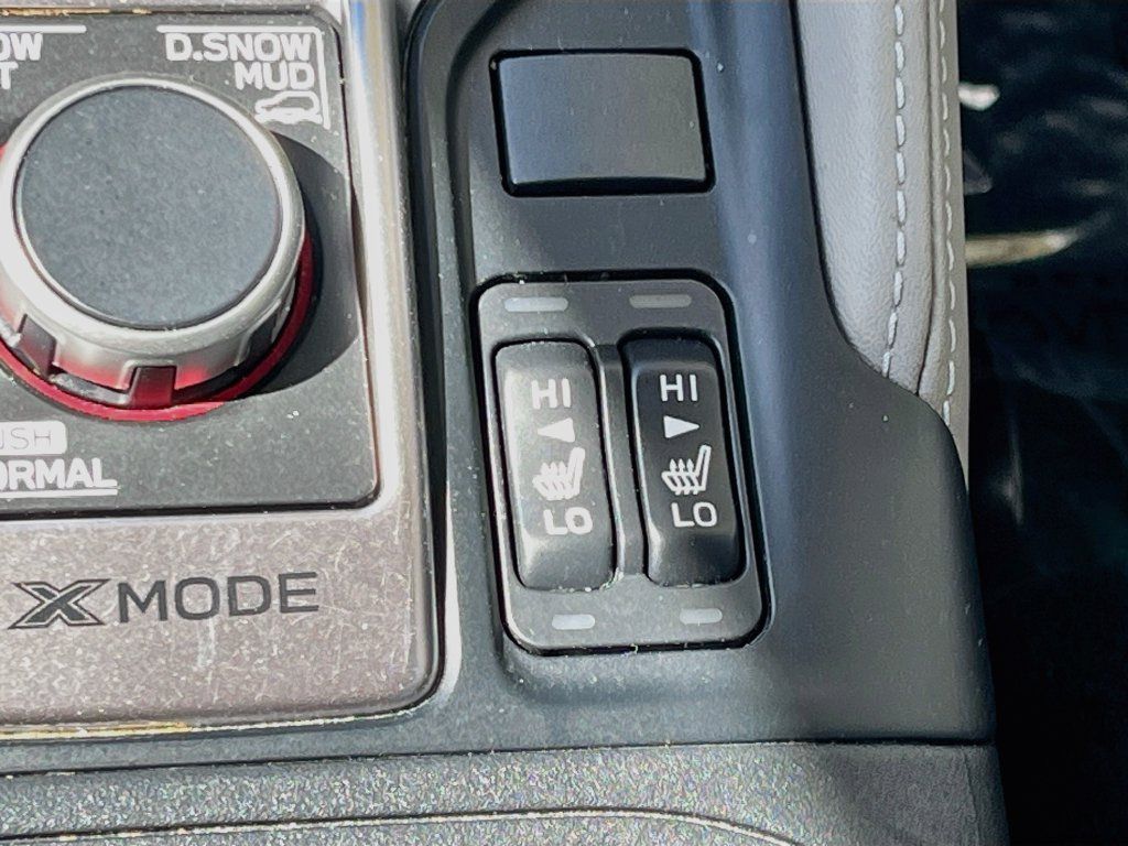 Used 2022 Subaru Forester Limited AWD/4WD image 21