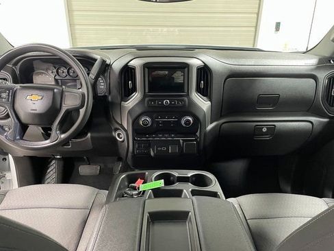 Used 2024 Chevrolet Silverado 1500 Custom image 13