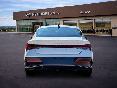 New 2026 Hyundai Elantra Limited FWD image 6