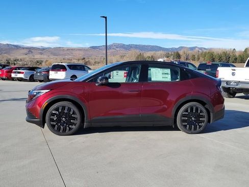 New 2026 Nissan Leaf Platinum+ w/ Cargo Package (Platinum+) FWD image 2