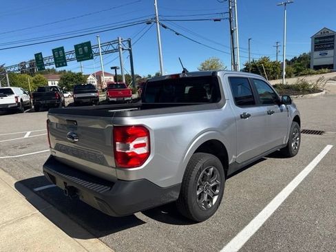 Used 2022 Ford Maverick XLT w/ XLT Luxury Package FWD image 4