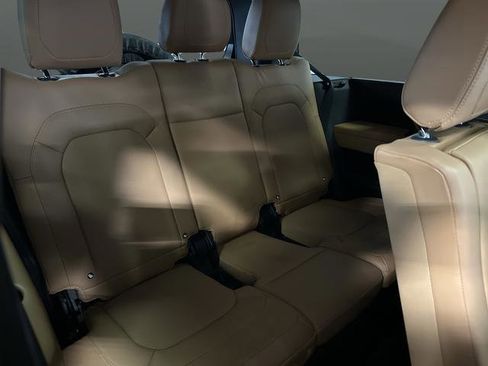 Used 2023 Land Rover Defender 130 First Edition image 33