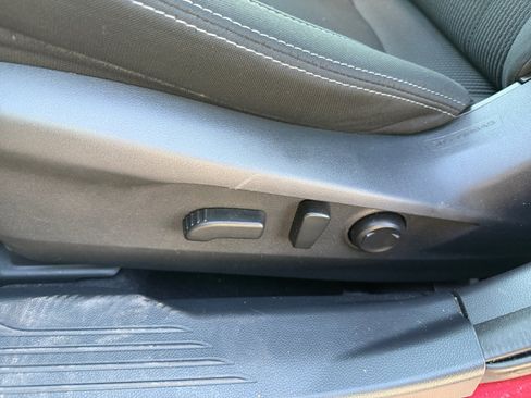 Used 2024 Subaru Legacy Premium AWD/4WD image 14