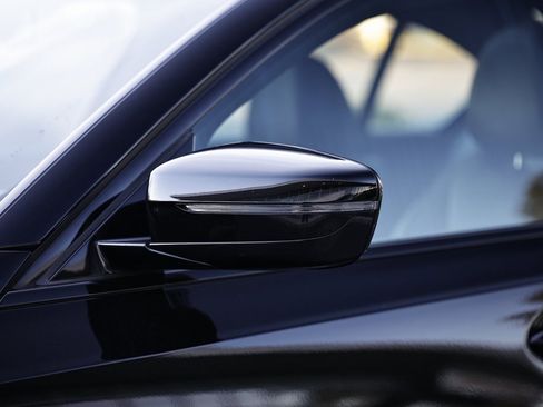 Used 2023 BMW 330i Sedan w/ Driving Assistance Package image 11