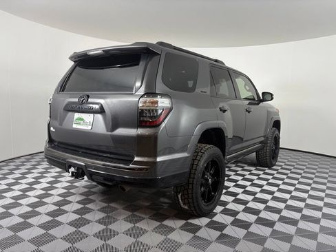 Used 2019 Toyota 4Runner Limited AWD/4WD image 8