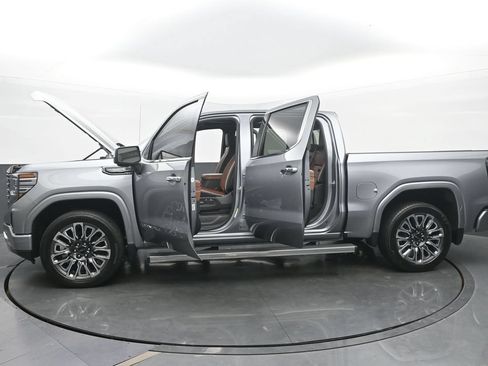 Used 2025 GMC Sierra 1500 Denali Ultimate AWD/4WD image 59