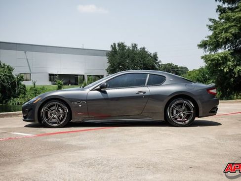 Used 2017 Maserati GranTurismo Sport image 54