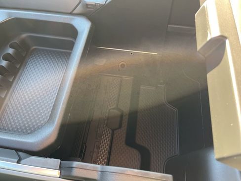 New 2026 RAM 1500 4x4 Crew Cab image 26